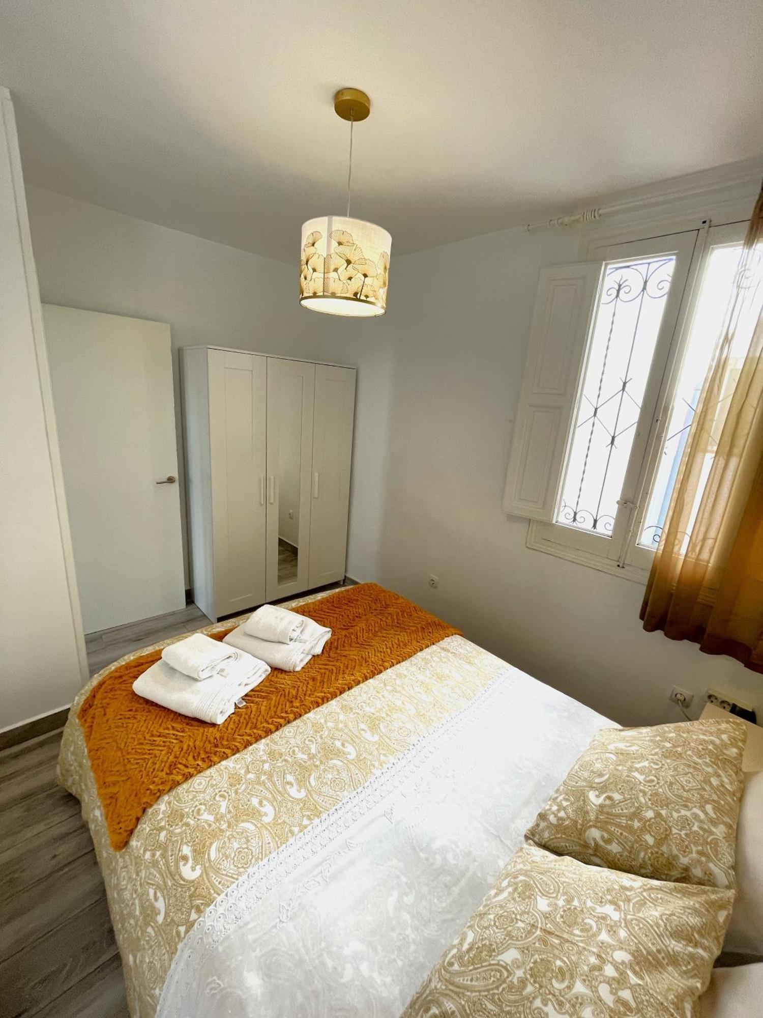 Апартаменты Apartamento Madrid Centro Essence Экстерьер фото