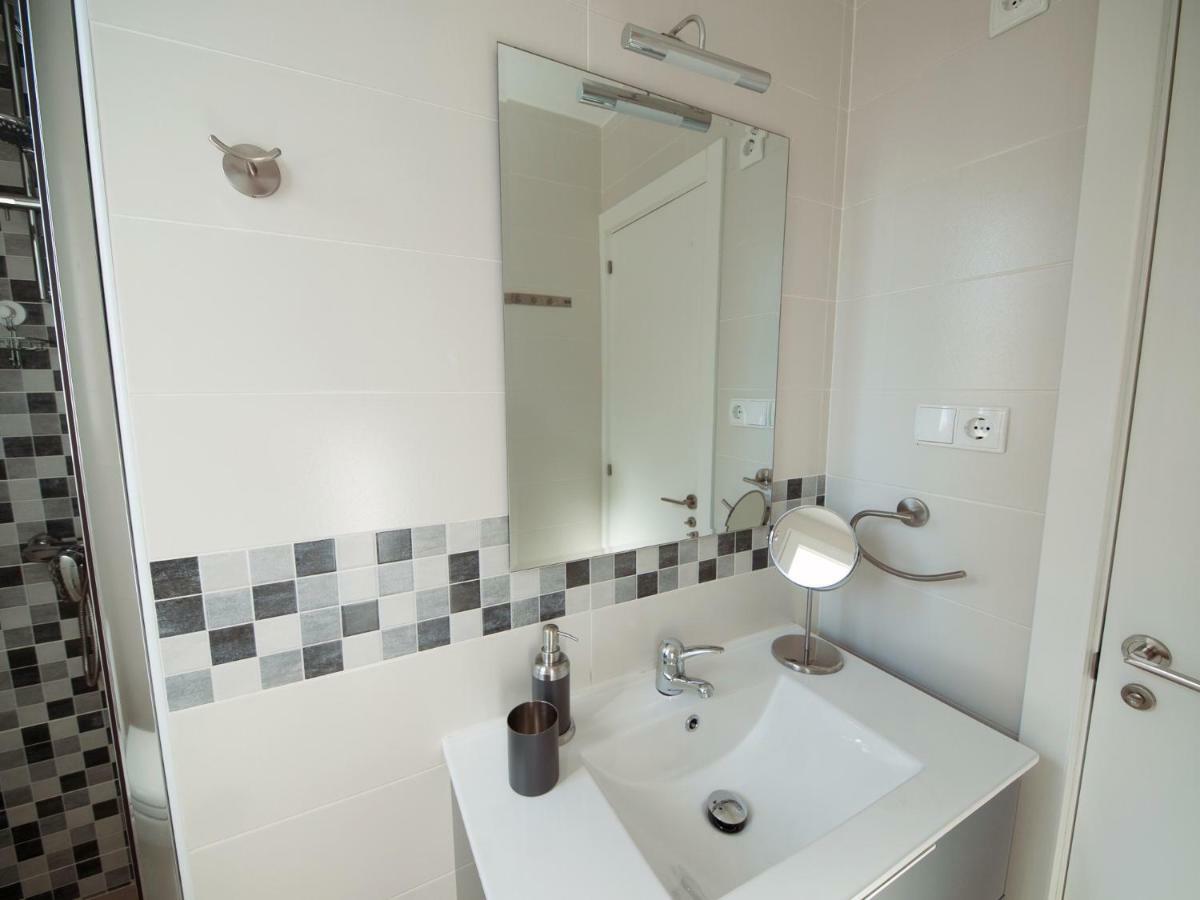 Апартаменты Apartamento Madrid Centro Essence Экстерьер фото